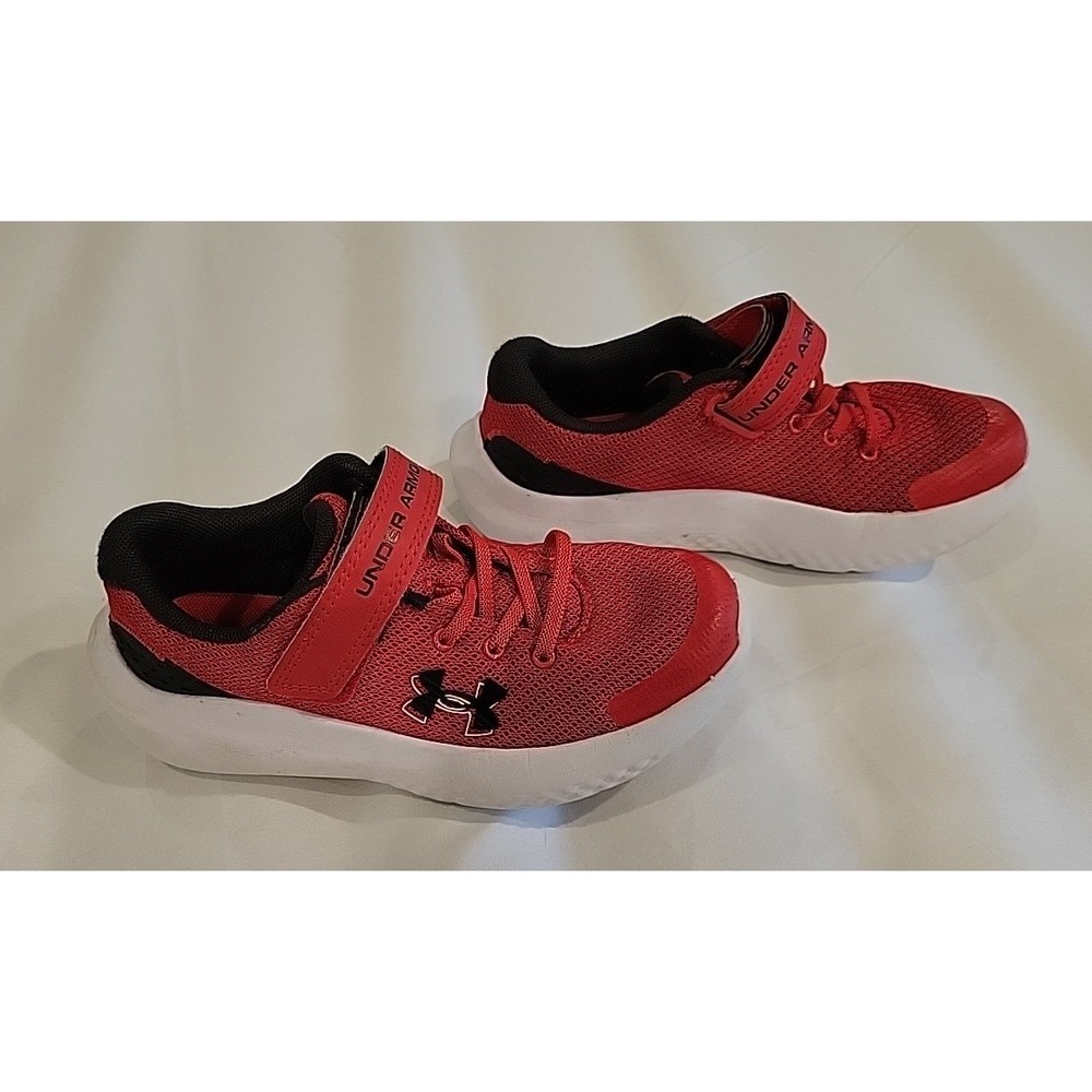 Boys Under Armour Sneakers BPS Surge 4 AC Shoes Red Size 13.5Y 3027104-600